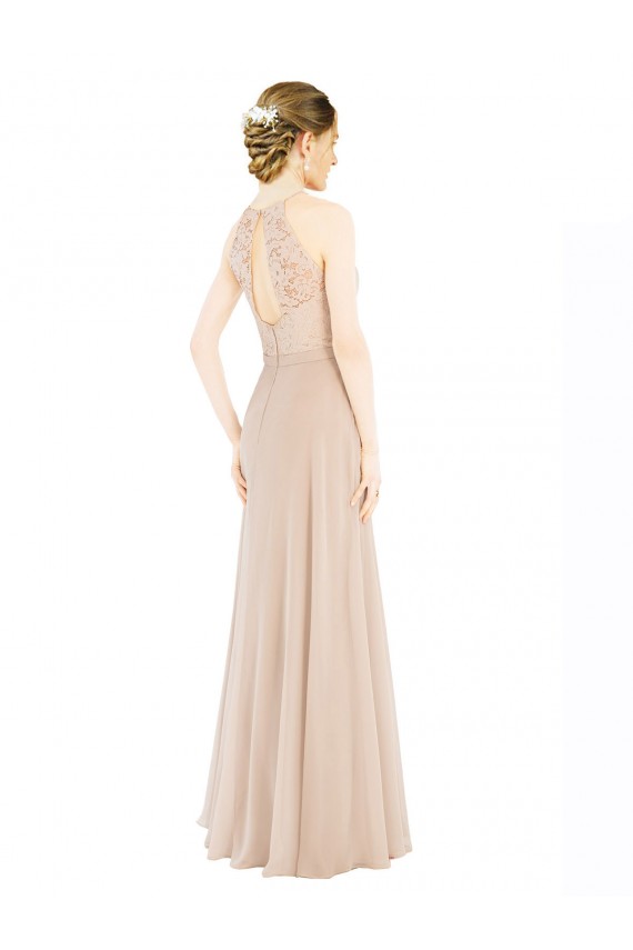 Großhandel Champagner A-Linien Neckholder Stehkragen Ausschnitt Chiffon Spitze Lange Brautjungfernkleider / Abiballkleider