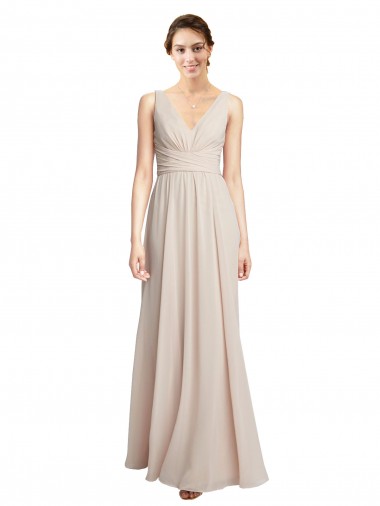 Großhandel Creme Rosa A-Linien V-Ausschnitt Chiffon Lange Brautjungfernkleider