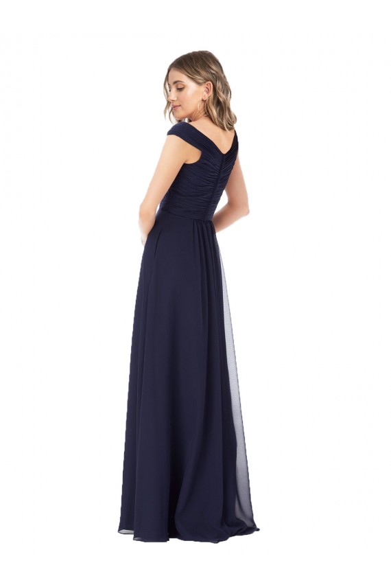 Großhandel Dunkelmarine A-Linien Off-Schulter Chiffon Lange Brautjungfernkleider