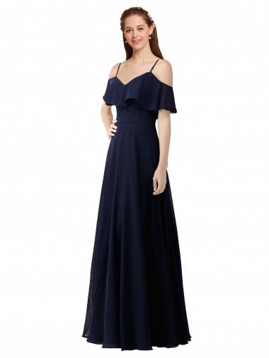 Großhandel Dunkelmarine A-Linien Off-Schulter V-Ausschnitt Chiffon Lange Brautjungfernkleider