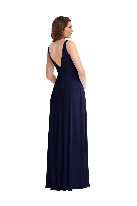 Großhandel Dunkelmarine A-Linien V-Ausschnitt Chiffon Lange Brautjungfernkleider
