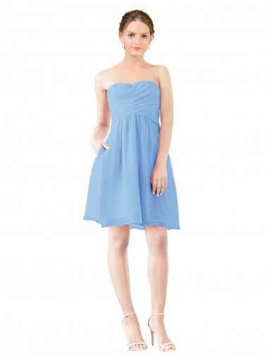 Großhandel Immergrün A-Linien Trägerlos Knielang Chiffon Kurze Brautjungfernkleider / Cocktailkleider / Heimkehr Kleider