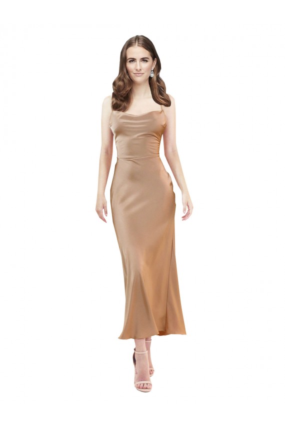 Großhandel Roségold Etui Haube Ausschnitt Midi Seidiger Satin Kurze Formale Brautjungfernkleider / Abendkleider / Abiballkleider / Cocktailkleider / Heimkehr Kleider