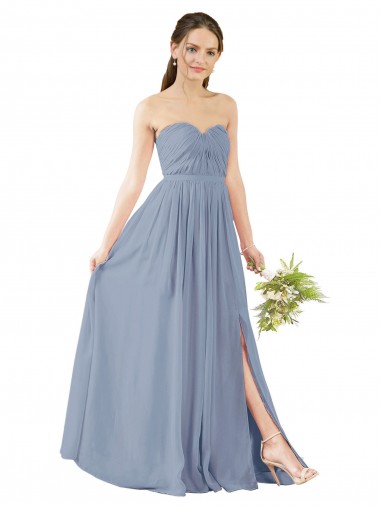 Großhandel Staubiges Blau A-Linien Chiffon Lange Brautjungfernkleider