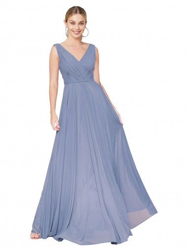 Großhandel Staubiges Blau A-Linien V-Ausschnitt Chiffon Lange Formale Brautjungfernkleider / Abendkleider / Abiballkleider